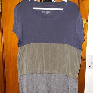 Latched mama nursing tee’s